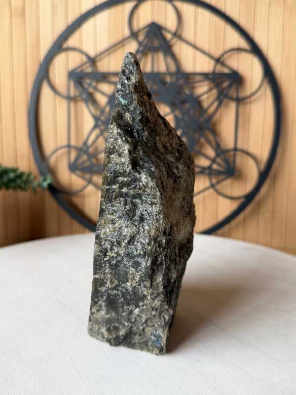Labradorite (1.245kg)