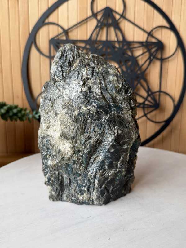 Labradorite (1.245kg)