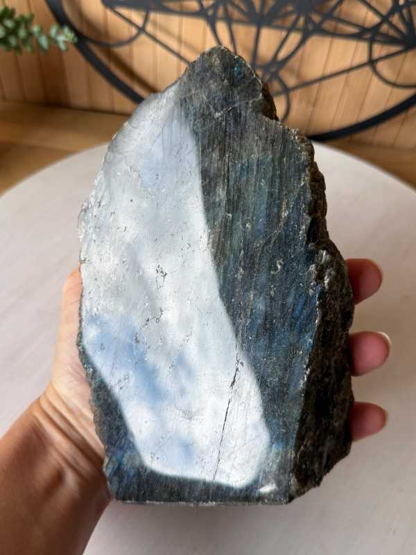 Labradorite (1.245kg)