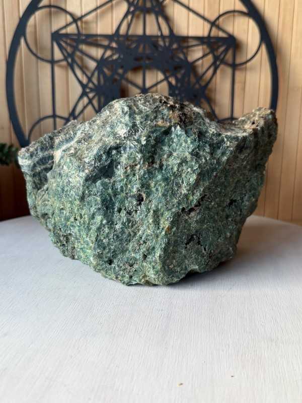 Quartz prase (2.835kg)