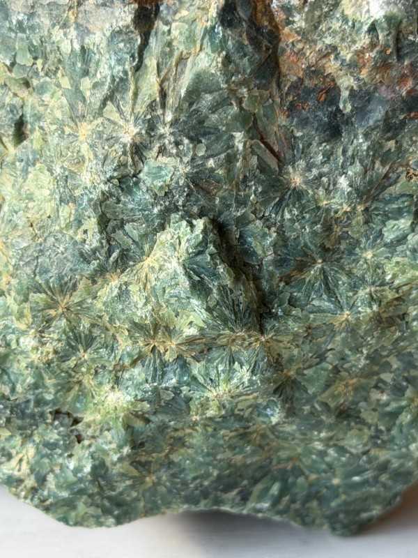 Quartz prase (2.835kg)