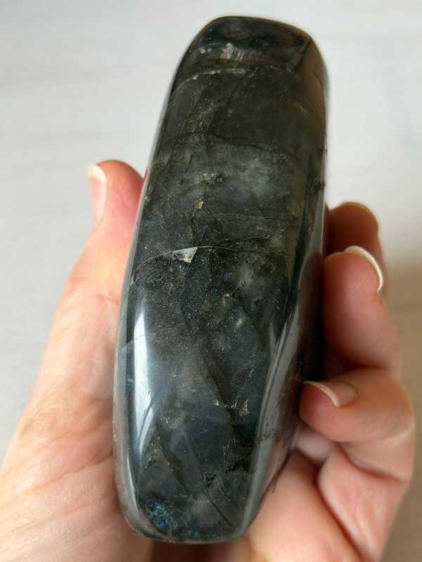 Labradorite (0.454kg)