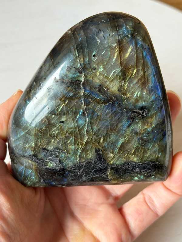 Labradorite (0.454kg)