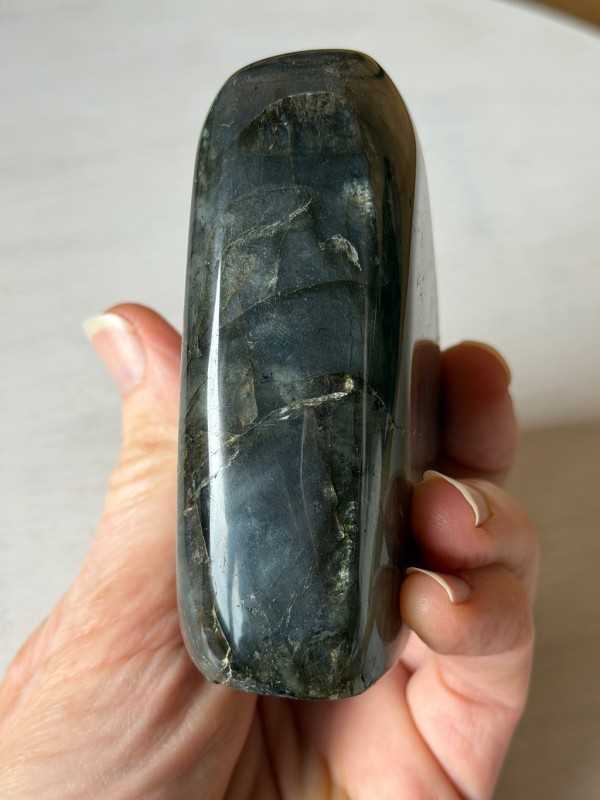 Labradorite (0.454kg)