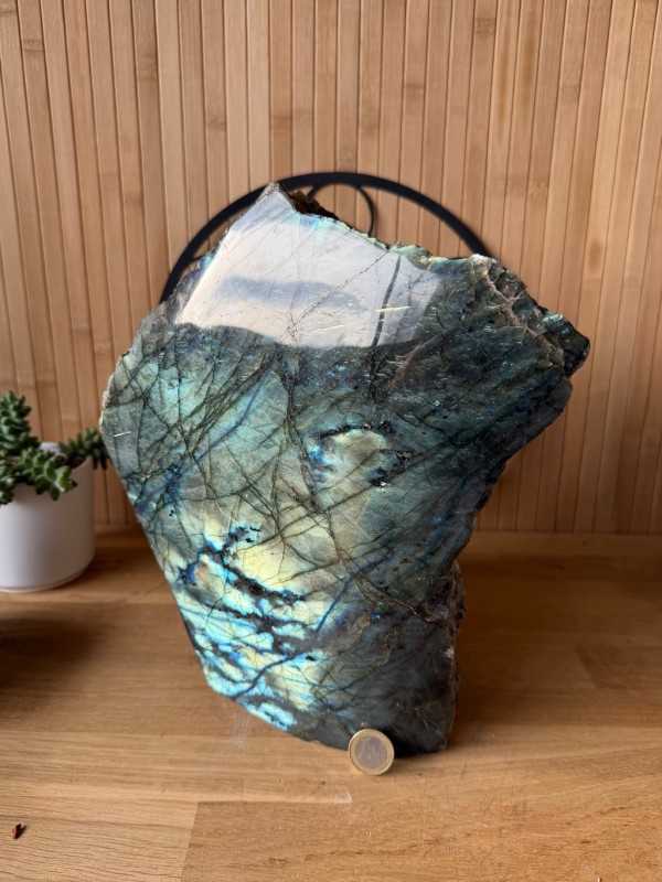 Labradorite (14.8kg)