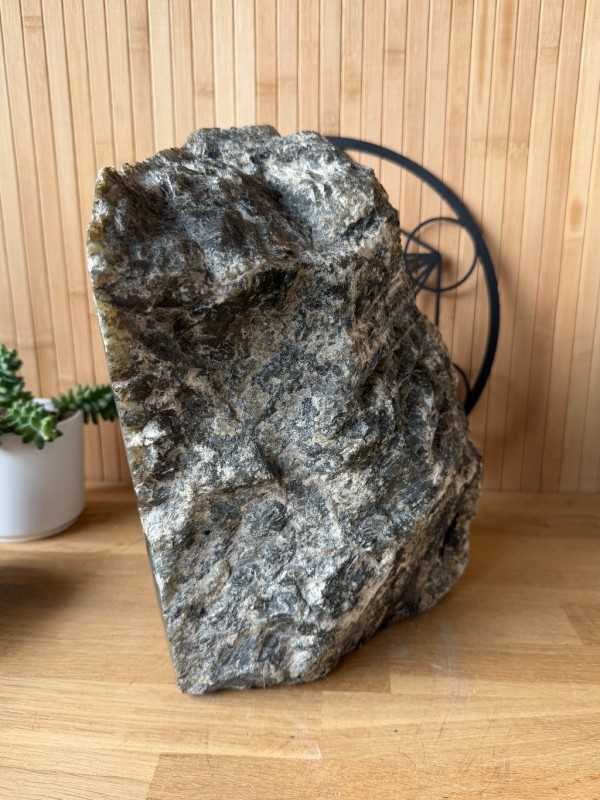 Labradorite (14.8kg)