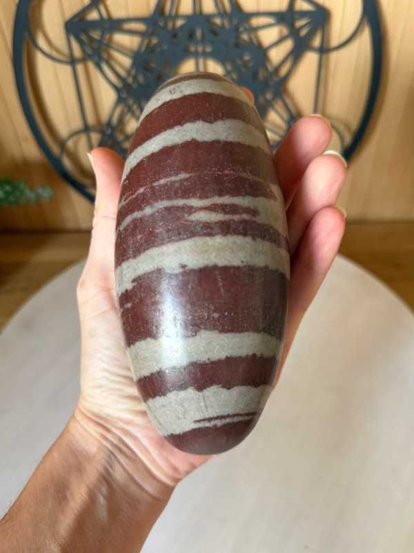 Shiva lingam (0.885kg)