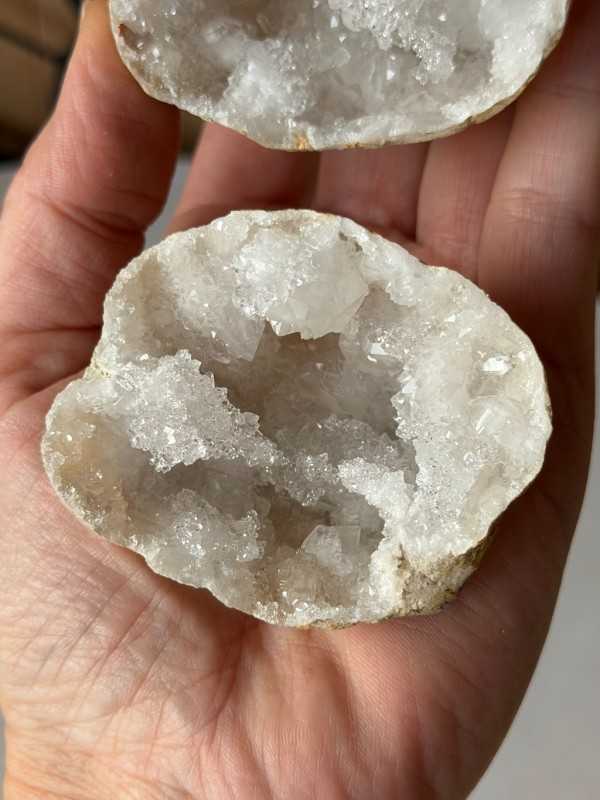 Géode de quartz (0.15kg)