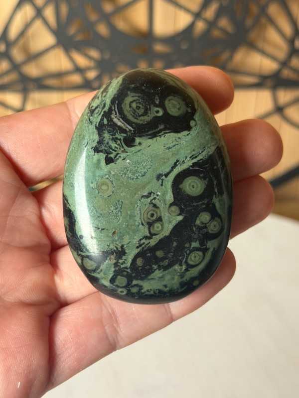 Galet en jaspe kambaba (0.087kg)