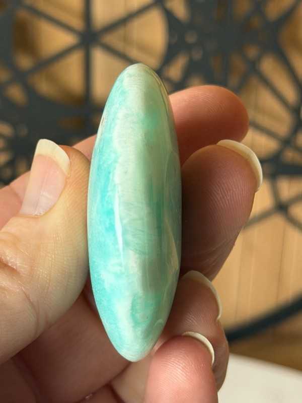 Galet en aragonite bleue (0.046kg)