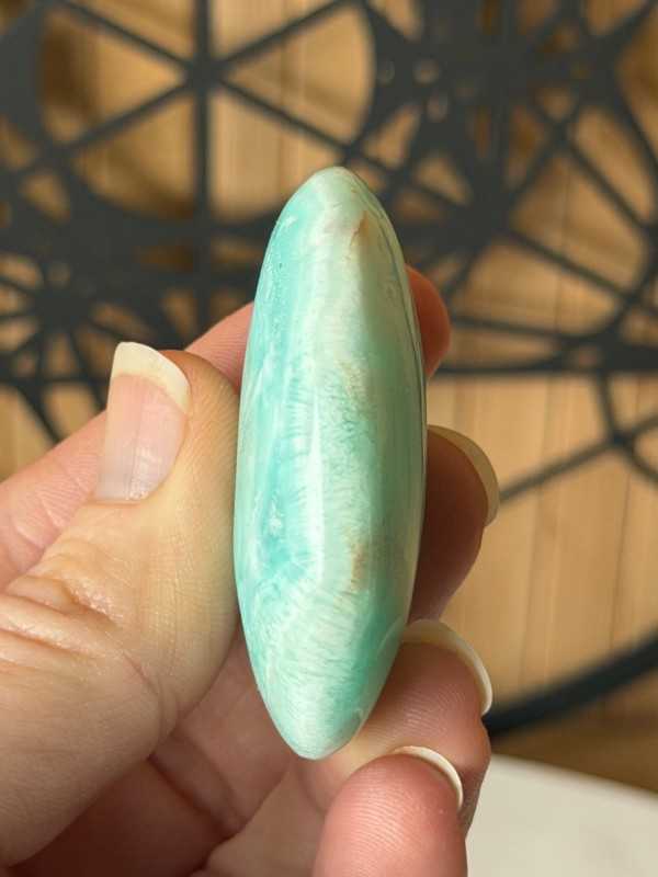 Galet en aragonite bleue (0.046kg)