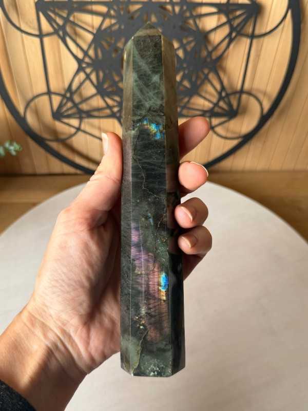 Pointe en labradorite (0.39kg)
