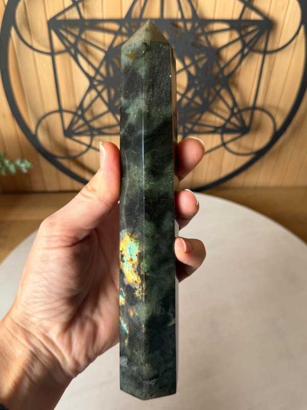 Pointe en labradorite (0.39kg)