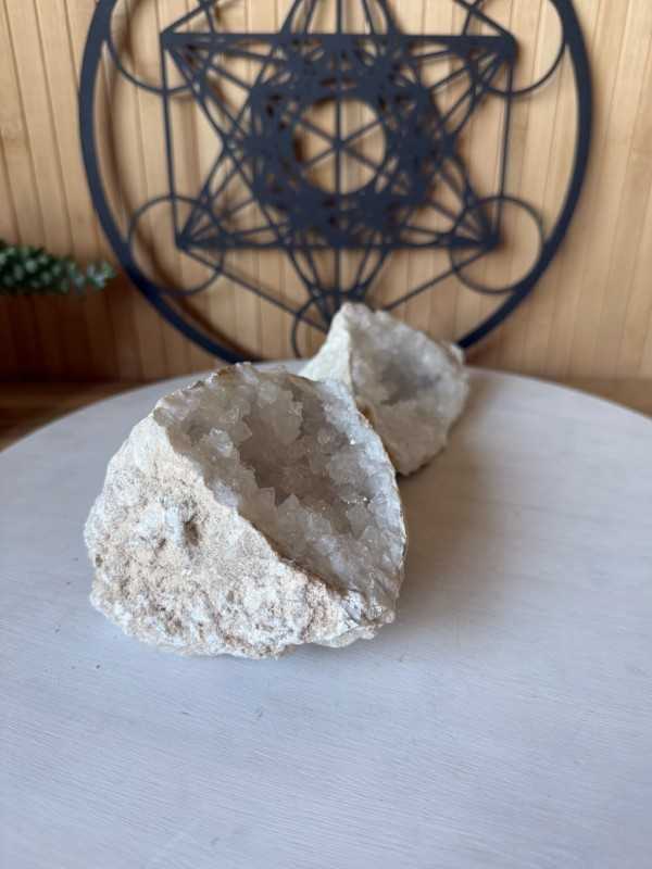 Géode de quartz (0.96kg)