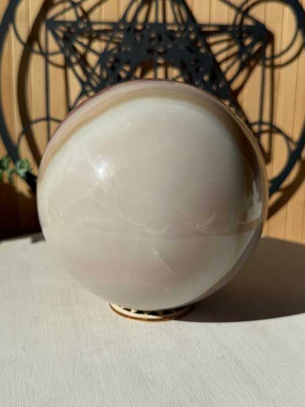 Sphère en aragonite rubanée (2.83kg)