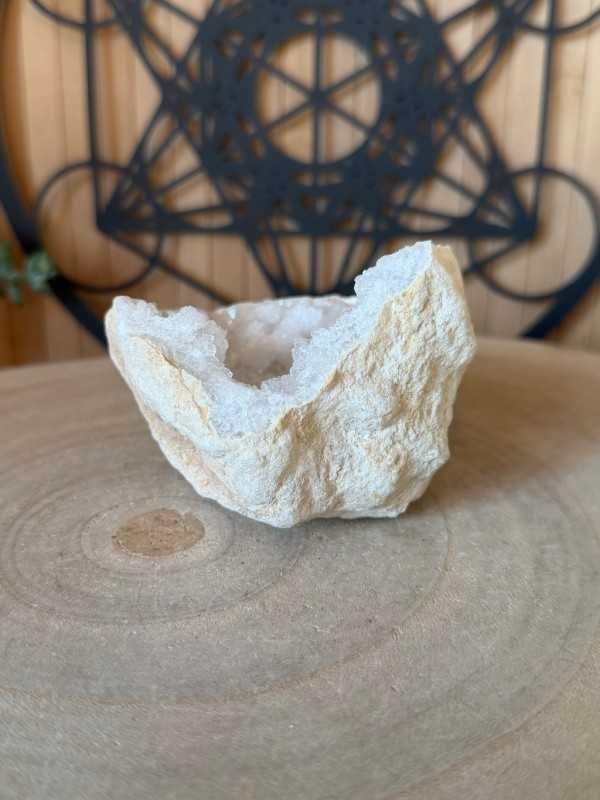 Géode de quartz (0.31kg)