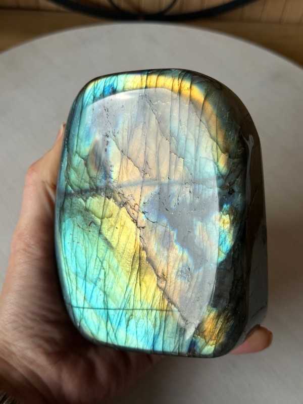 Labradorite (1.065kg)