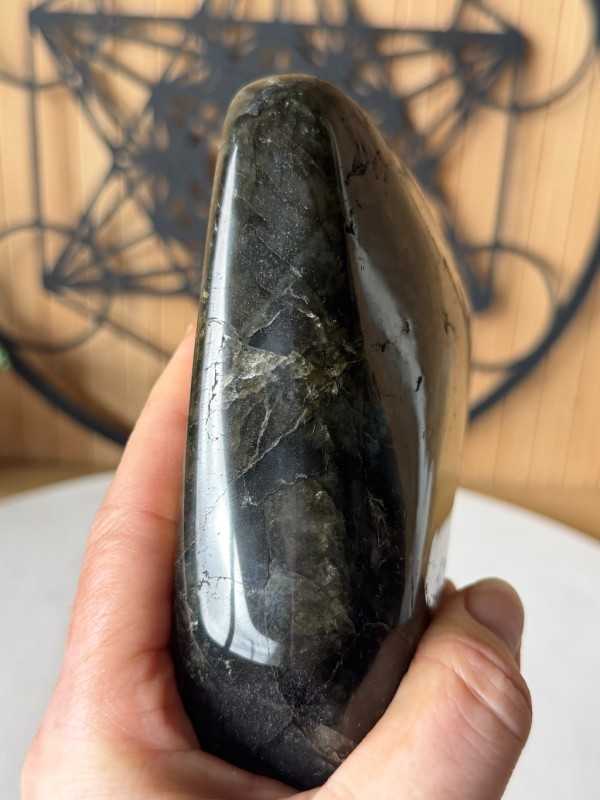 Labradorite (0.875kg)