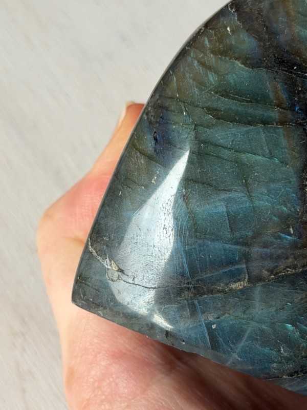 Labradorite (1.11kg)