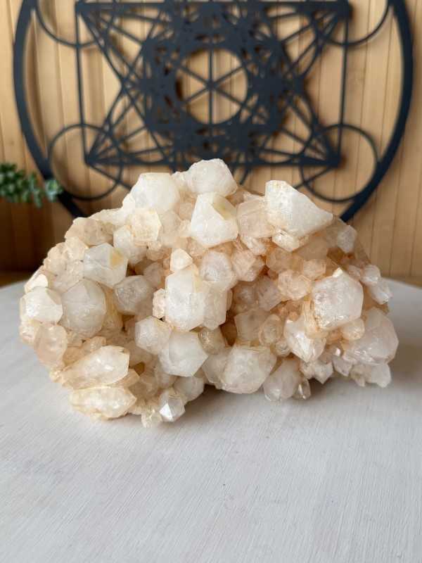 Quartz (1.56kg)
