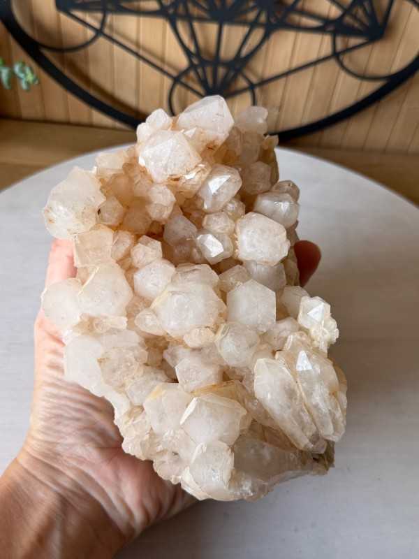 Quartz (1.56kg)