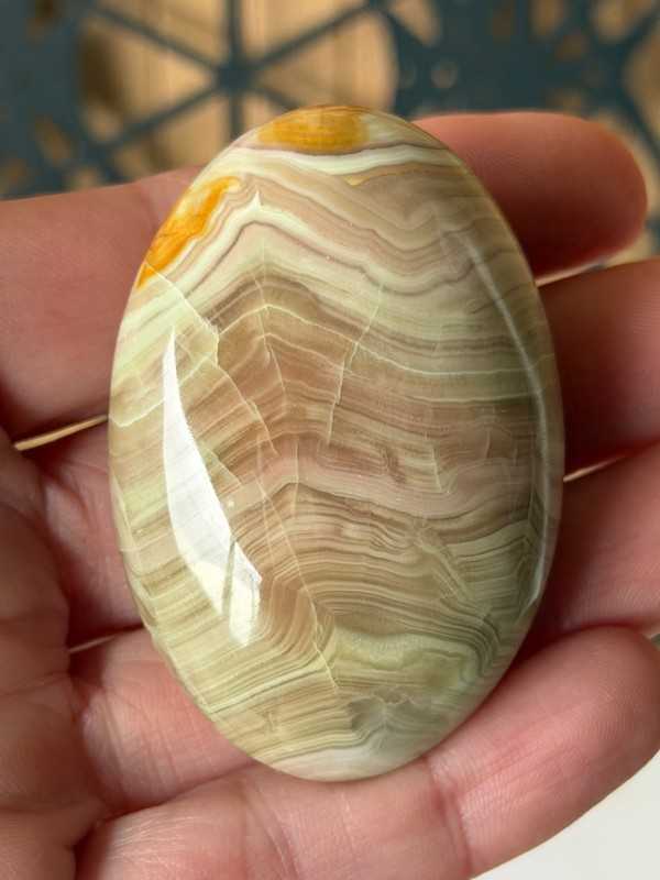 Galet aragonite (0.068kg)