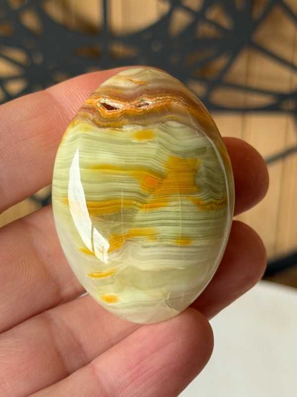 Galet aragonite (0.042kg)