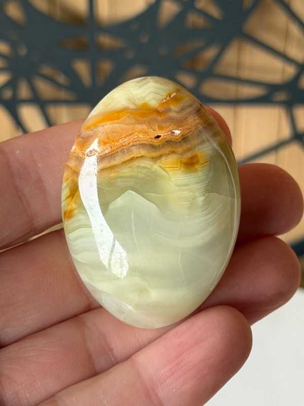 Galet aragonite (0.042kg)