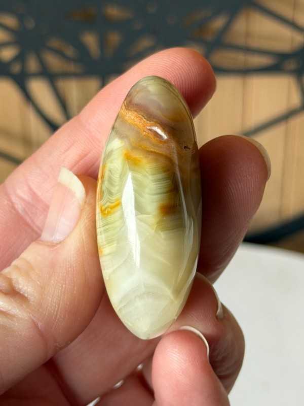 Galet aragonite (0.042kg)