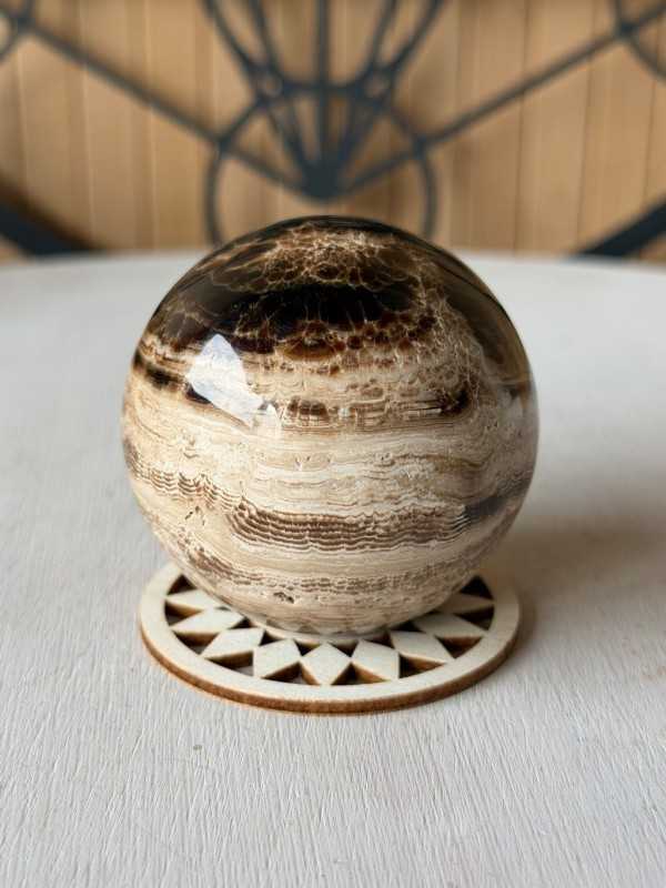 Sphère en aragonite (0.19kg)