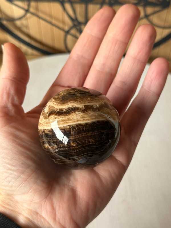 Sphère en aragonite (0.205kg)