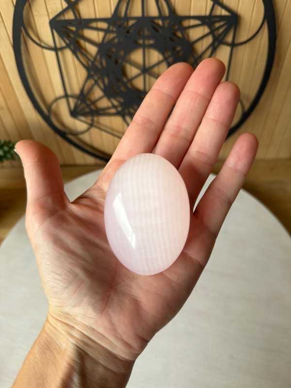 Galet en Manganocalcite (0.124kg)