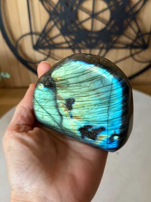 Labradorite (0.399kg)
