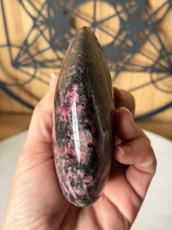Rhodonite (0.5kg)