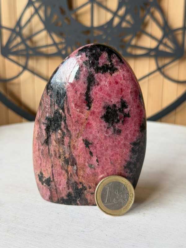 Rhodonite (0.365kg)