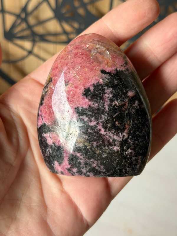 Rhodonite (0.205kg)