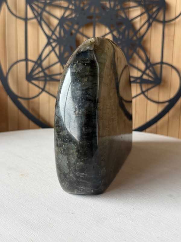 Labradorite (1.586kg)