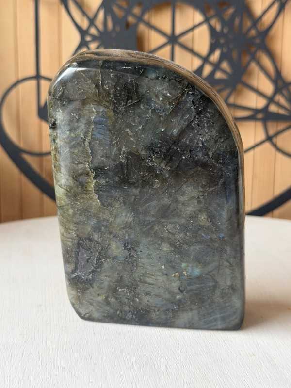 Labradorite (0.728kg)