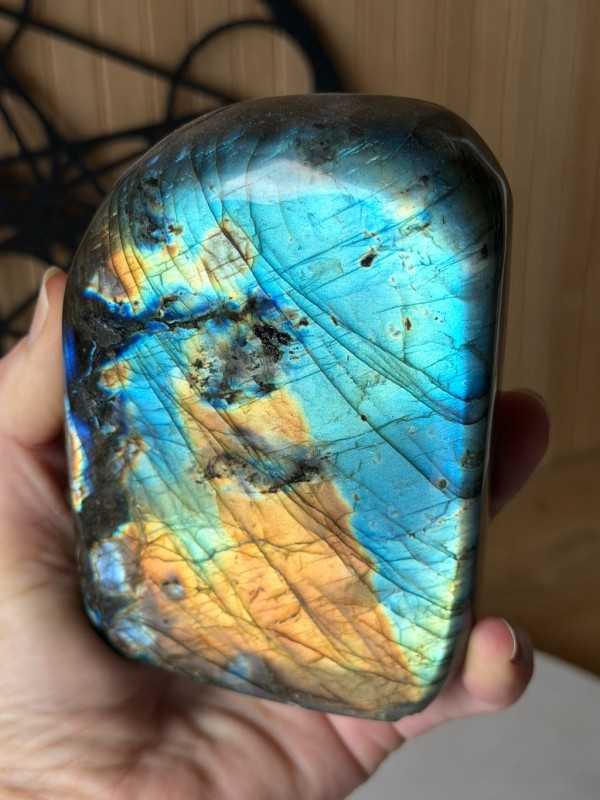 Labradorite (0.728kg)