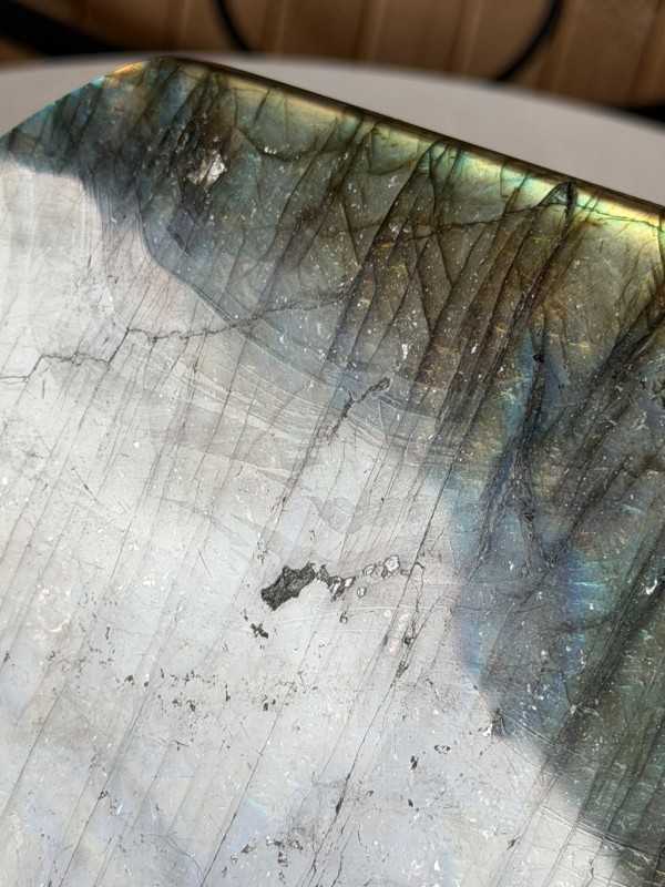 Labradorite (1.517kg)