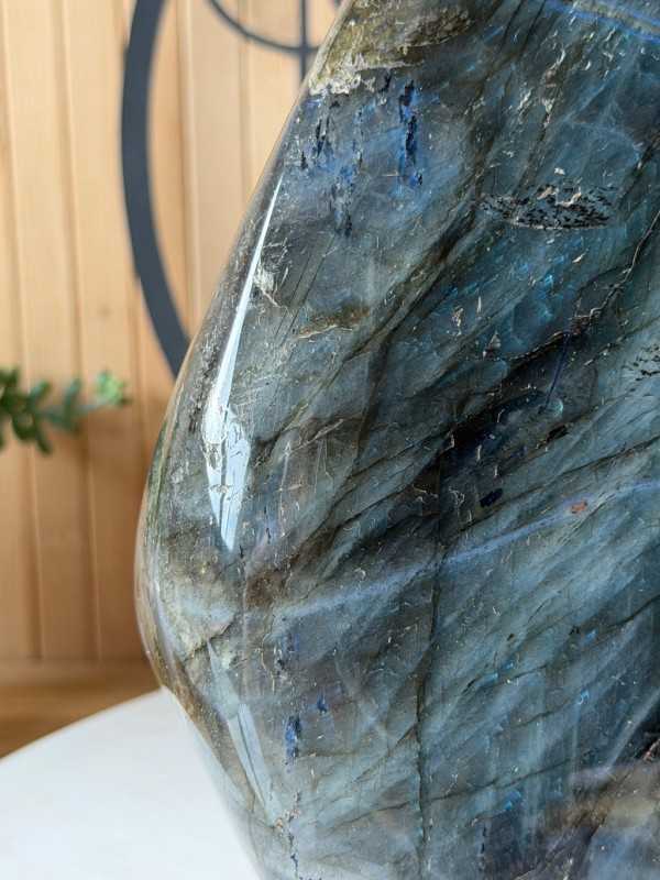 Labradorite (7.3kg)