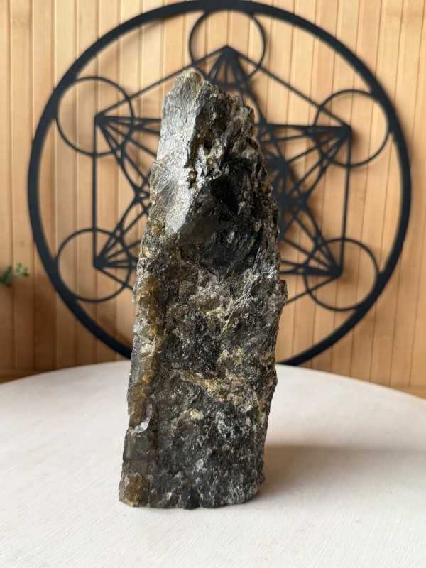 Labradorite (0.845kg)