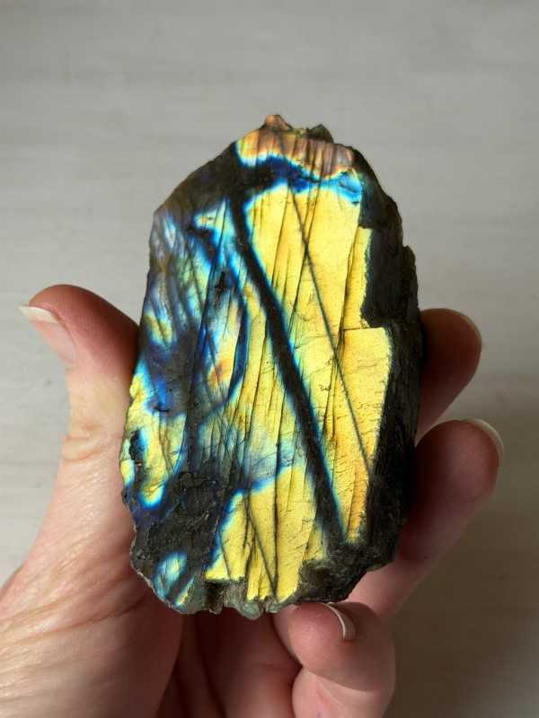 Labradorite (0.144kg)