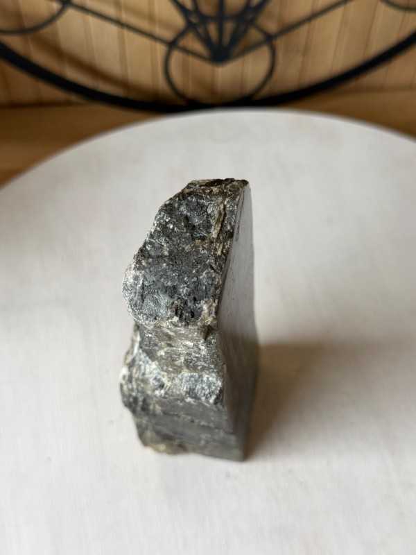 Labradorite (0.548kg)