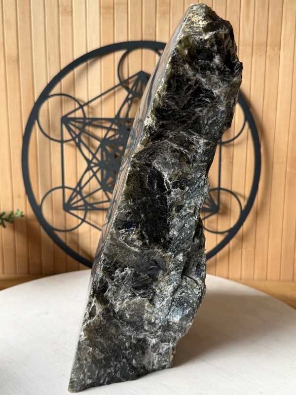 Labradorite (4.24kg)