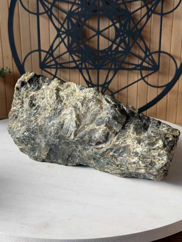 Labradorite (2.223kg)