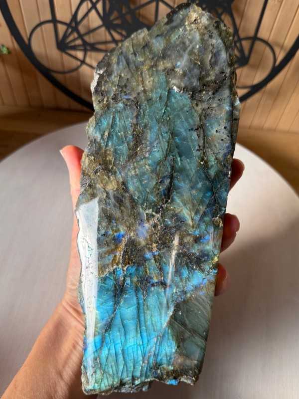 Labradorite (2.223kg)