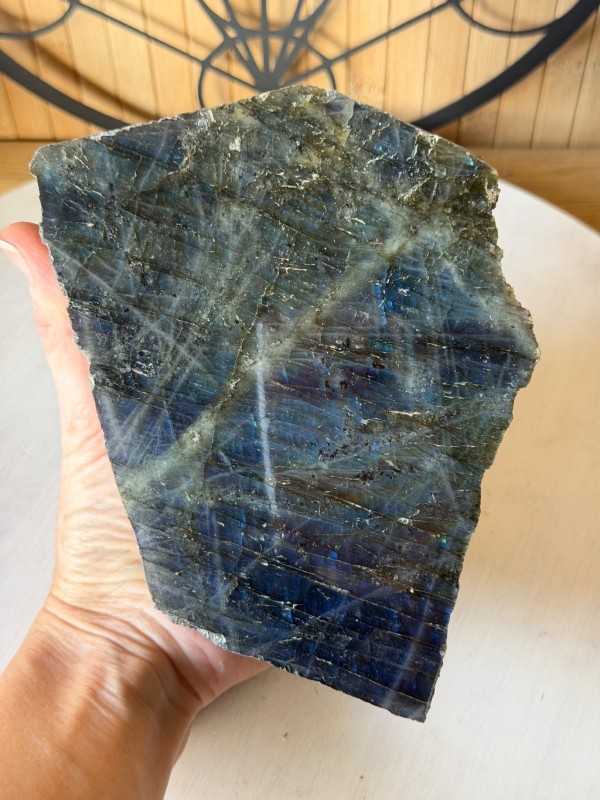 Labradorite (1.135kg)