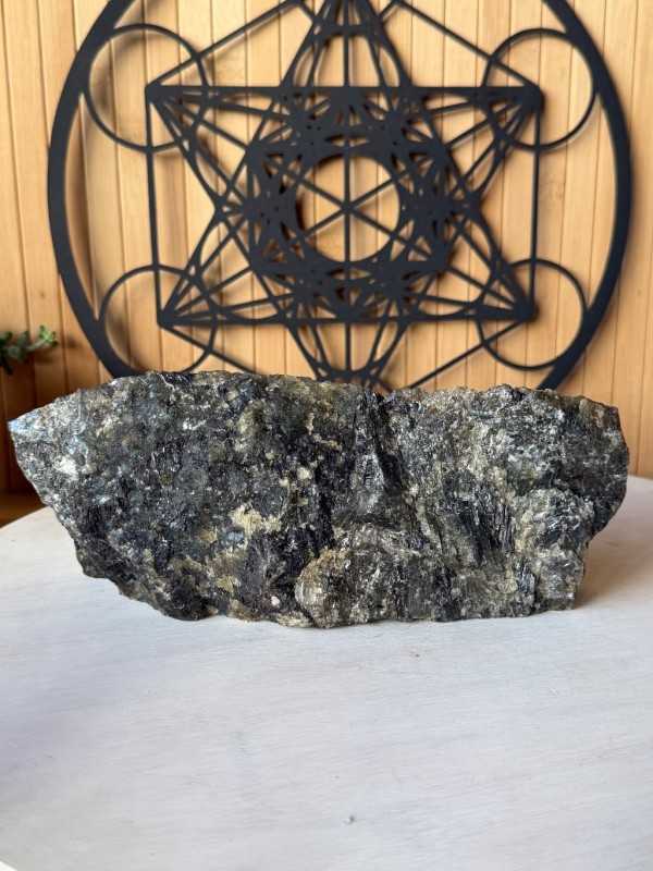 Labradorite (1.03kg)