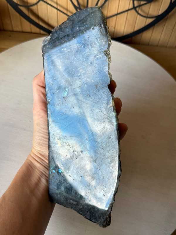 Labradorite (1.03kg)